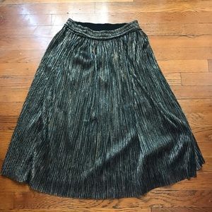 Ideal holiday skirt